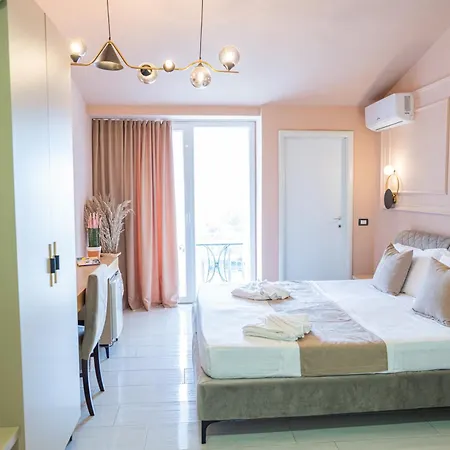 Garden Palace Resort Golem (Tirana)