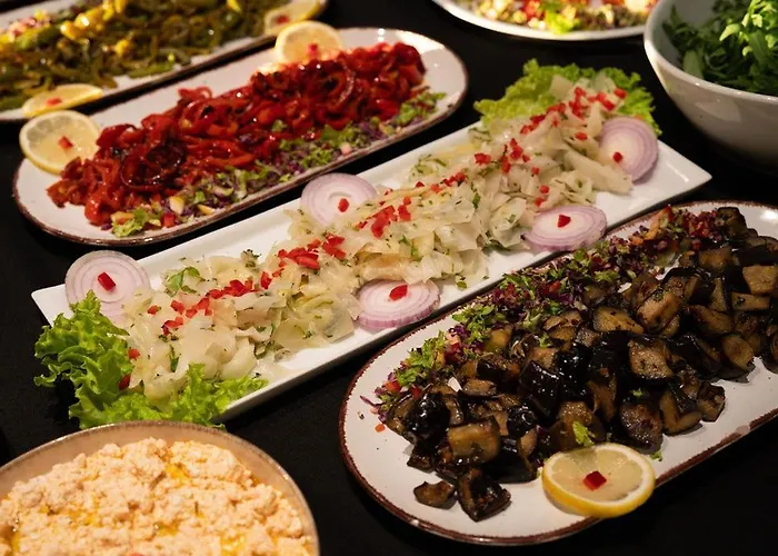 Garden Palace Golem (Tirana)