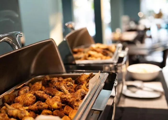 Resort Garden Palace Golem (Tirana)