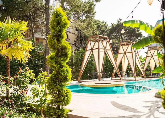 Garden Palace