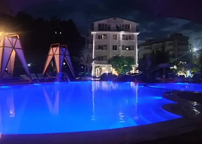 Garden Palace * 格勒姆