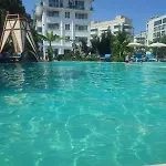 Garden Palace Golem (Tirana)